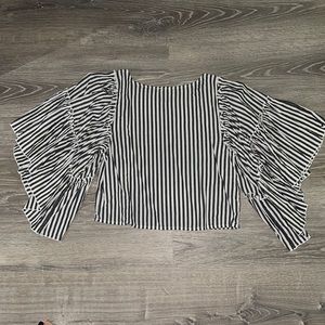 Cropped flutter sleeve top